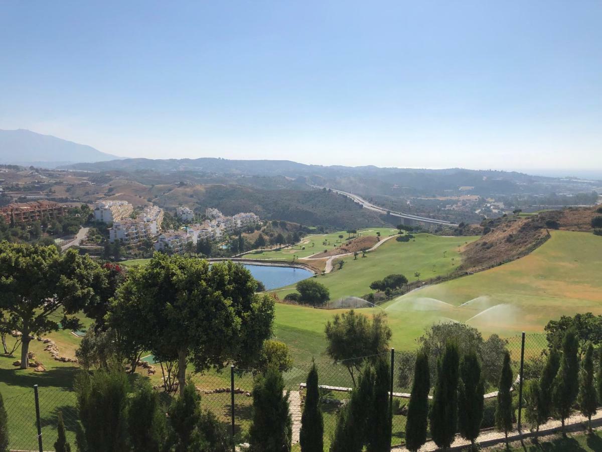 Апартаменты La Cala Hill Club Ла-Кала-де-Михас Экстерьер фото